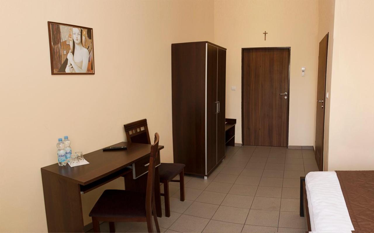Aparthotel da Massimiliano Breslavia Esterno foto