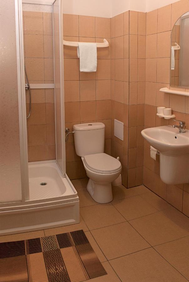 Aparthotel da Massimiliano Breslavia Esterno foto