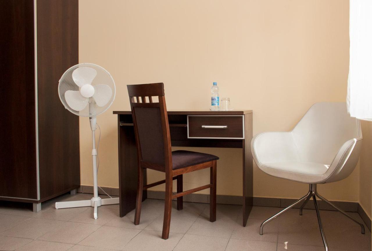 Aparthotel da Massimiliano Breslavia Esterno foto